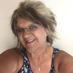 Meet your Posher, Beverly